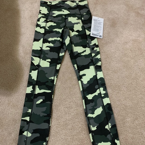 Lululemon Fast and free HR Tight 25” - Picture 4 of 5